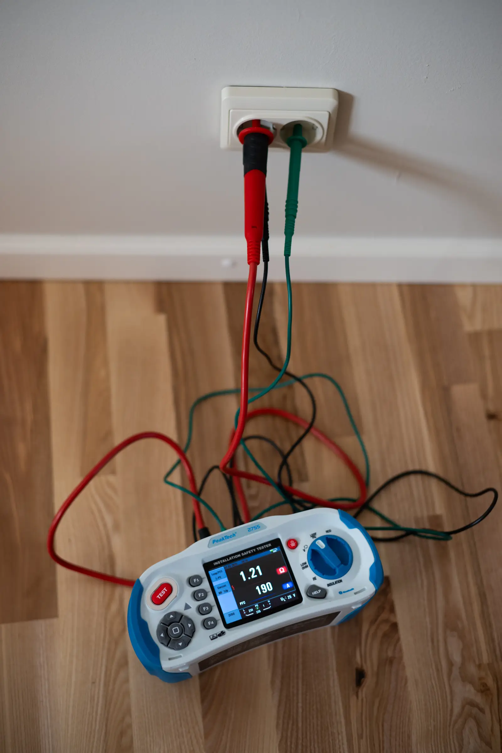 Cilpas tests fāze–nulle elektroinstalācijas pārbaudē